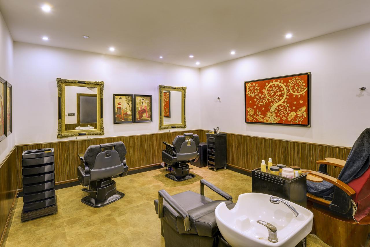 Mayfair Waves Puri Exterior photo
